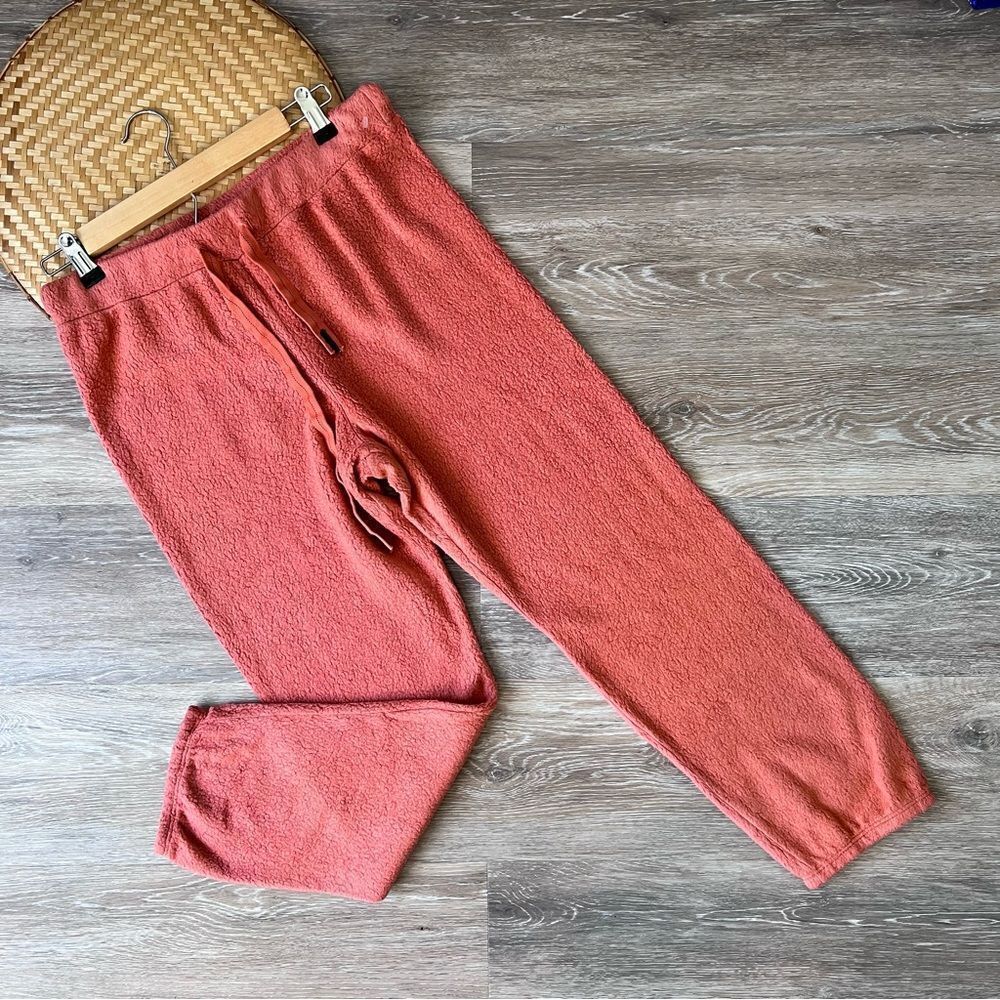 Anthropologie stateside Sherpa‎ sweatpants coral pink